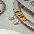 Sun Kissed Bali || Earring || Barock freshwater pearl huggie hoops earring || SKB0103025 || stainless steel waterproof tarnish free hypoallergenic pvd 18K gold coated Bali