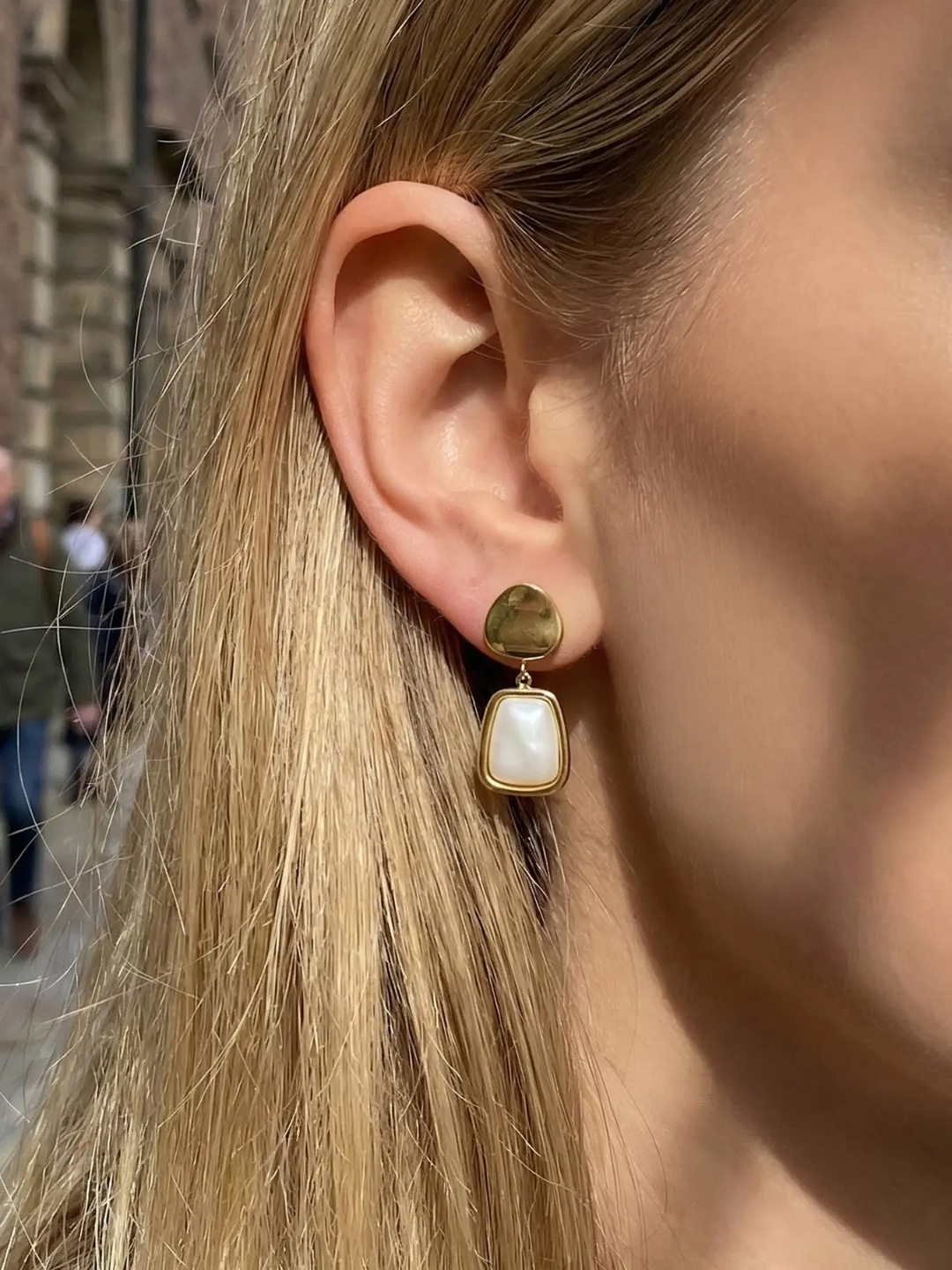 Sun Kissed Bali || Earring || Mother of pearl vintage geometric earring natural shell stainless steel 316L water & sweat resistant tarnish free hypoallergenic 18K gold PVD plated hand polished